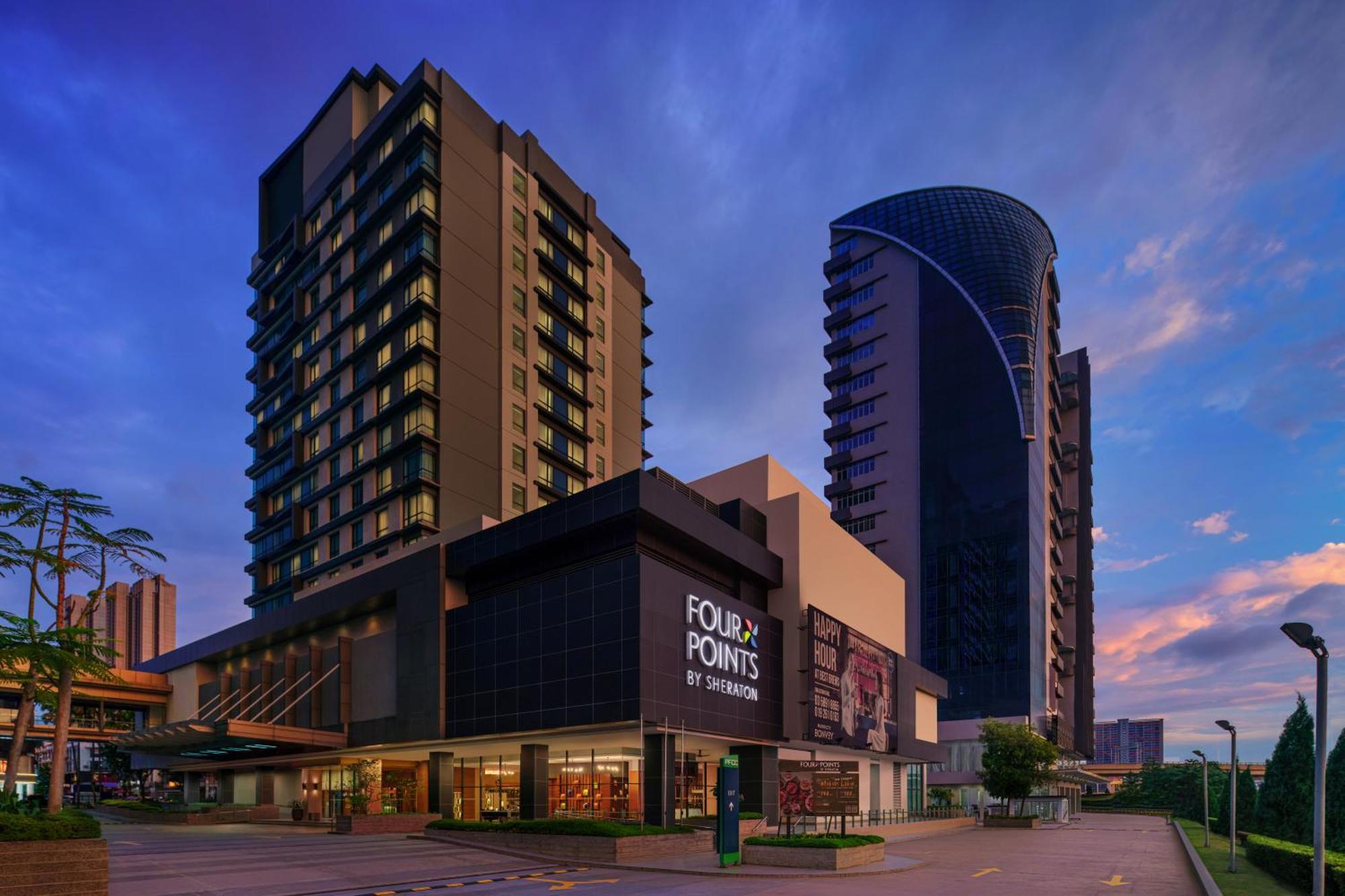 Four Points By Sheraton Puchong Exterior photo