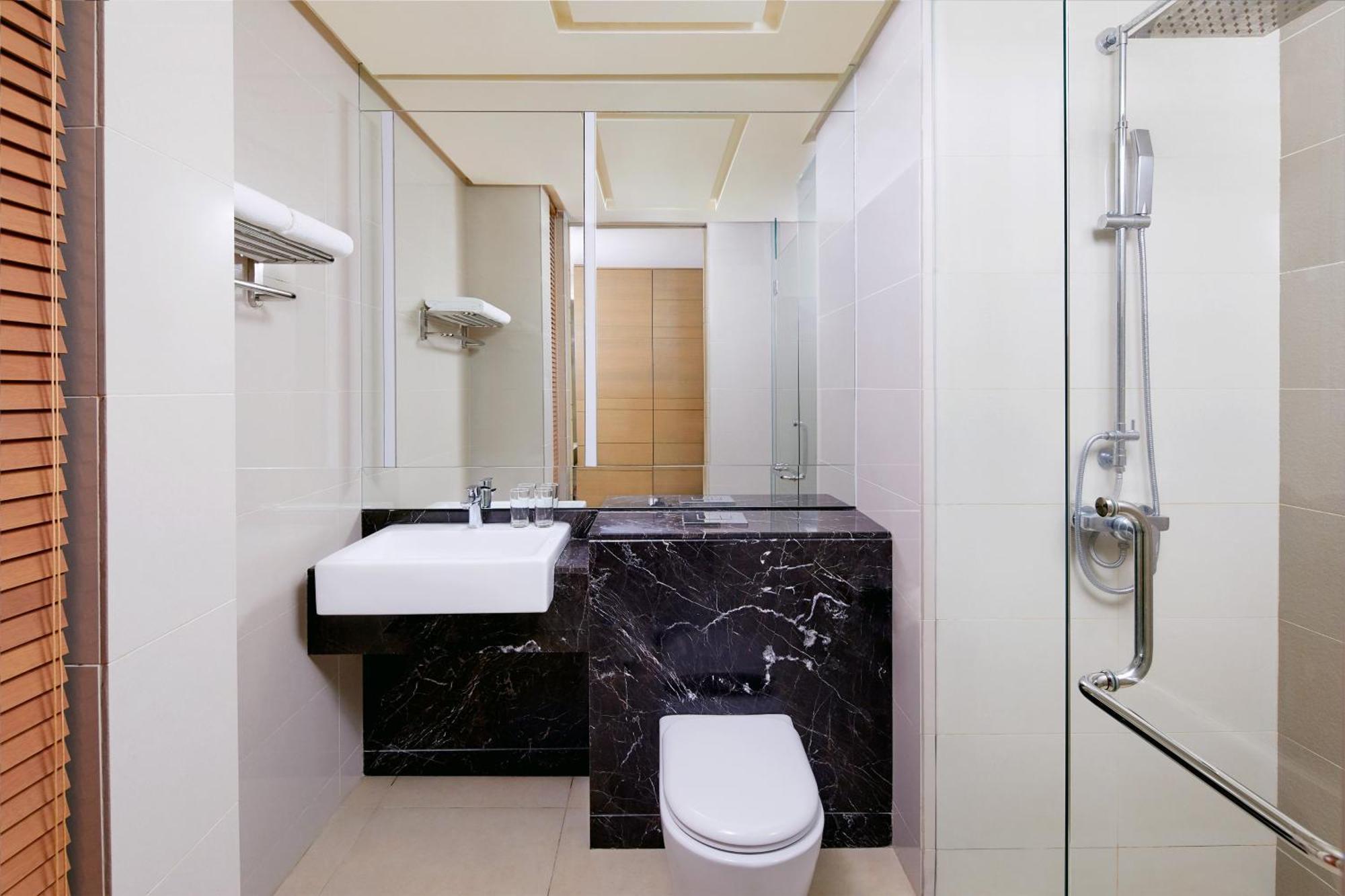 Four Points By Sheraton Puchong Exterior photo